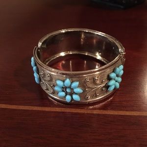 Silver and turquoise bracelet